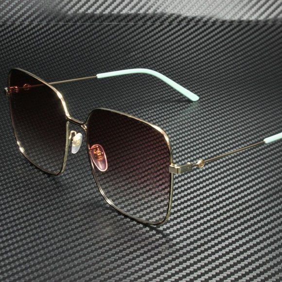 Gucci Gold 60mm Sunglasses - Picture 1 of 3
